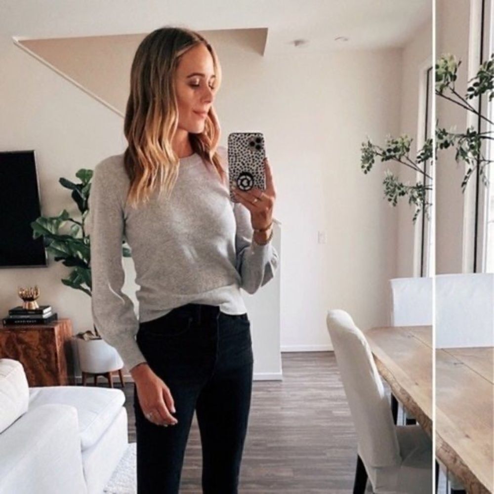 Everlane Lantern Sleeve Cashmere Sweater